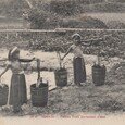 Tonkin - Hanoi Petites filles porteuses (…)