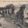 Tonkin - Hanoi Femmes tirant le papier de la (…)