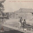 Annam Hué - Cour intérieure dans le palais - (…)